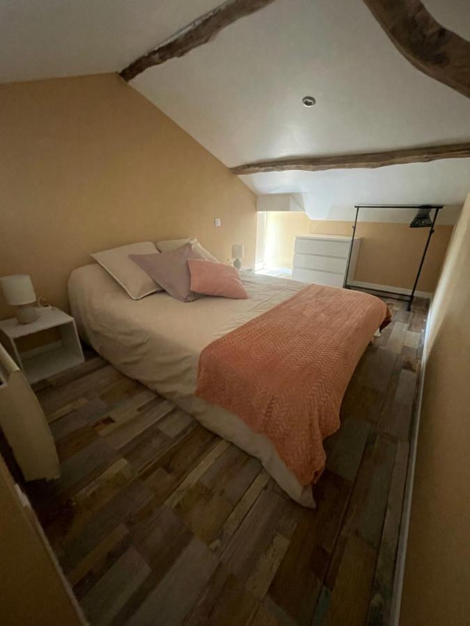 Aparthotel L'Abeille Sas Le Jardin De Messie Beaumont  Exterior foto
